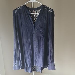 Free People Oversizrd Button Down With Crocheted Back Blue Size Small